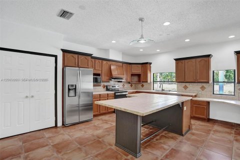 Casa en alquiler en Weston, Florida, 4 dormitorios, 312.89 m2 № 2085903 - foto 22