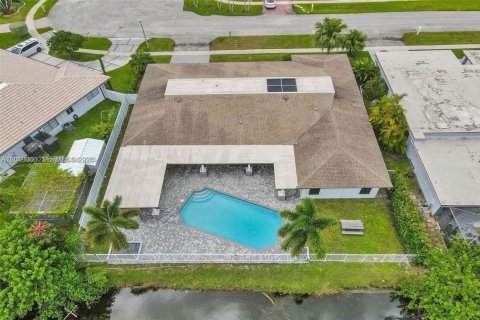 Casa en alquiler en Weston, Florida, 4 dormitorios, 312.89 m2 № 2085903 - foto 7