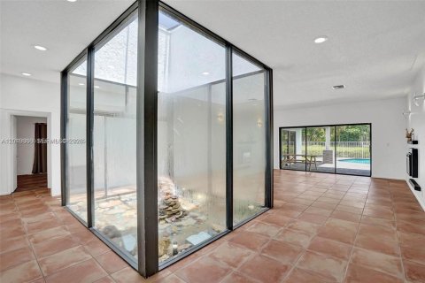 Casa en alquiler en Weston, Florida, 4 dormitorios, 312.89 m2 № 2085903 - foto 11
