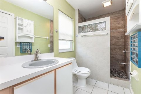 House in Riverview, Florida 4 bedrooms, 140.38 sq.m. № 1881379 - photo 16