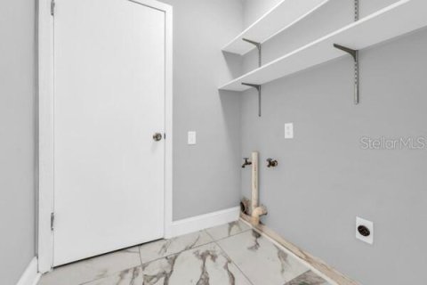 Adosado en venta en Winter Haven, Florida, 3 dormitorios, 186.18 m2 № 2232856 - foto 2