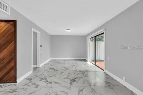 Adosado en venta en Winter Haven, Florida, 3 dormitorios, 186.18 m2 № 2232856 - foto 18