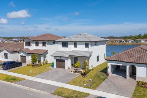 Casa en venta en Ave Maria, Florida, 3 dormitorios № 2049721 - foto 3