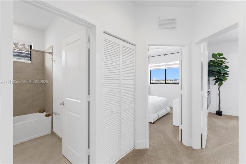 Casa en venta en Ave Maria, Florida, 3 dormitorios № 2049721 - foto 25