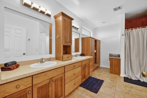 Villa ou maison à vendre à St. Lucie, Floride: 4 chambres, 246.01 m2 № 2081800 - photo 30