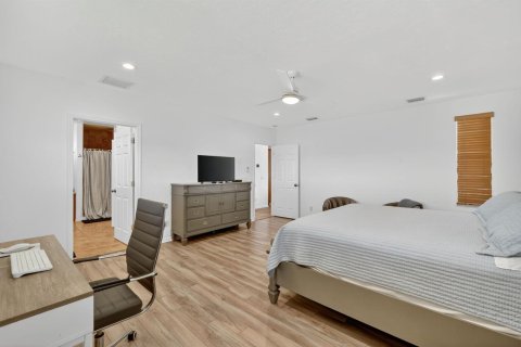 Villa ou maison à vendre à St. Lucie, Floride: 4 chambres, 246.01 m2 № 2081800 - photo 28
