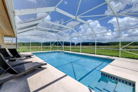 Villa ou maison à vendre à St. Lucie, Floride: 4 chambres, 246.01 m2 № 2081800 - photo 5