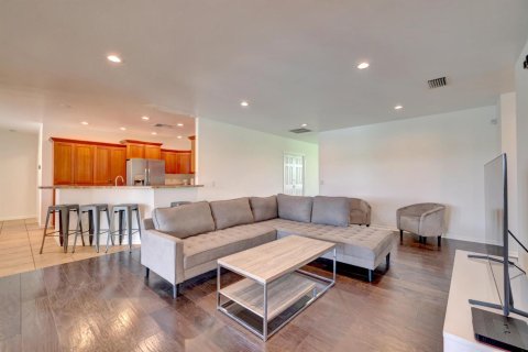Villa ou maison à vendre à St. Lucie, Floride: 4 chambres, 246.01 m2 № 2081800 - photo 12