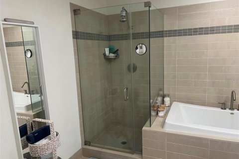 Copropriété à louer à Saint Petersburg, Floride: 1 chambre, 85.01 m2 № 2102089 - photo 6