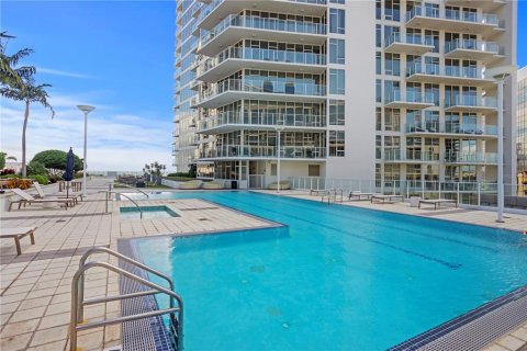 Copropriété à louer à Saint Petersburg, Floride: 1 chambre, 85.01 m2 № 2102089 - photo 10