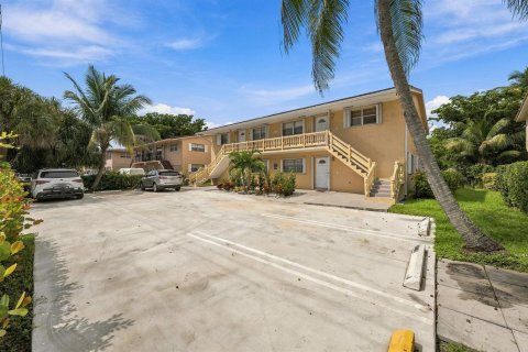 Appartement à louer à Coral Springs, Floride: 2 chambres, 87.79 m2 № 2378792 - photo 3