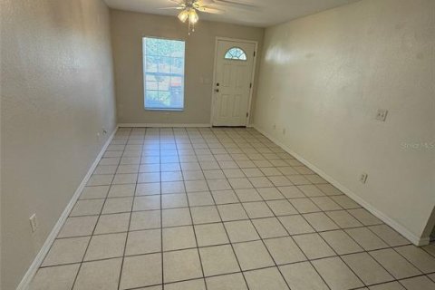 Apartamento en alquiler en Belleview, Florida, 2 dormitorios, 74.32 m2 № 1869548 - foto 4