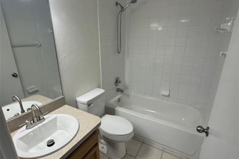 Apartamento en alquiler en Belleview, Florida, 2 dormitorios, 74.32 m2 № 1869548 - foto 12