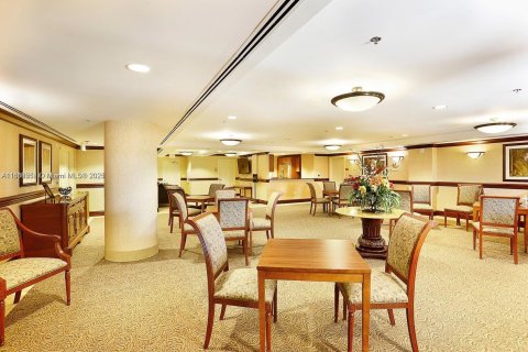 Condo in Miami, Florida, 2 bedrooms № 1897445 - photo 30