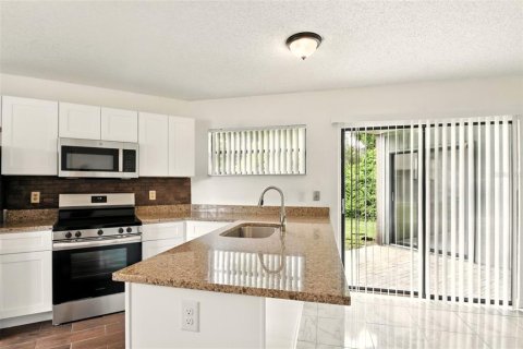 Apartment in Orlando, Florida 2 bedrooms, 97.55 sq.m. № 1825142 - photo 5