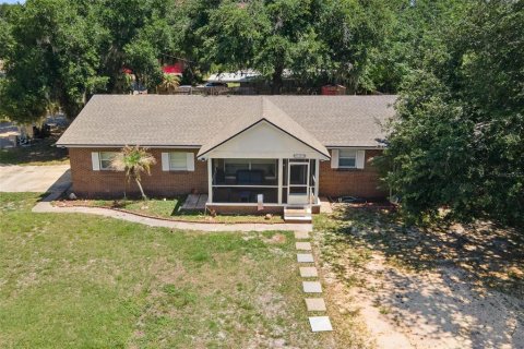 Casa en Tavares, Florida 4 dormitorios, 203.46 m2 № 2123171