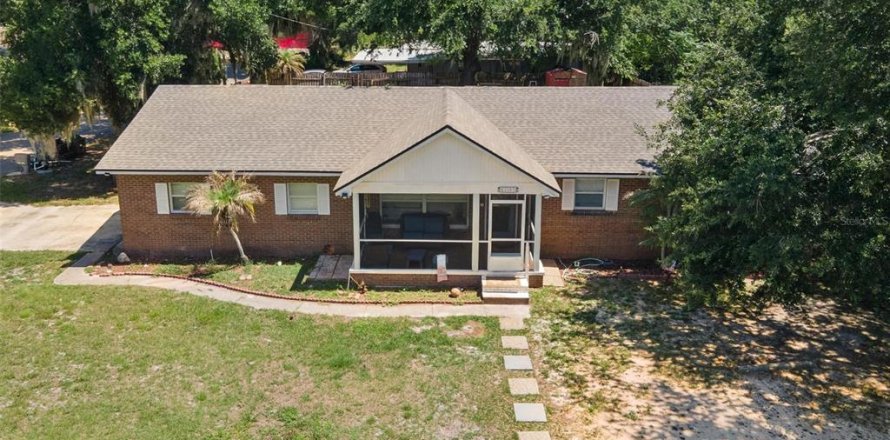 Casa en Tavares, Florida 4 dormitorios, 203.46 m2 № 2123171