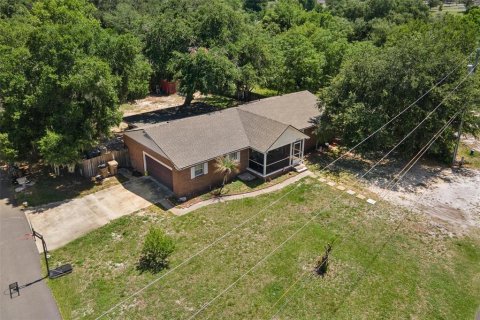 Casa en venta en Tavares, Florida, 4 dormitorios, 203.46 m2 № 2123171 - foto 2