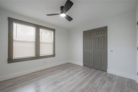 Villa ou maison à vendre à Tampa, Floride: 2 chambres, 85.1 m2 № 1835093 - photo 24