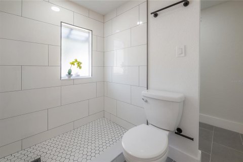 Villa ou maison à vendre à Tampa, Floride: 2 chambres, 85.1 m2 № 1835093 - photo 23