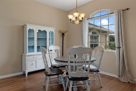 House in Spring Hill, Florida 4 bedrooms, 262.17 sq.m. № 1821515 - photo 10