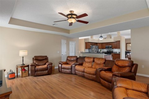 House in Spring Hill, Florida 4 bedrooms, 262.17 sq.m. № 1821515 - photo 20