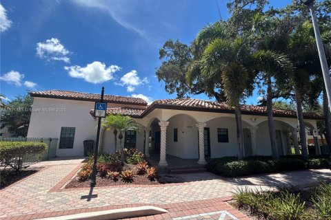 Townhouse in Dania Beach, Florida 3 bedrooms, 187.38 sq.m. № 1781445 - photo 26