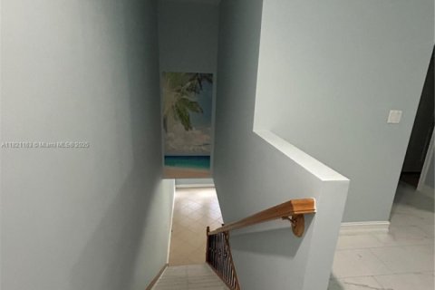 Townhouse in Dania Beach, Florida 3 bedrooms, 187.38 sq.m. № 1781445 - photo 14