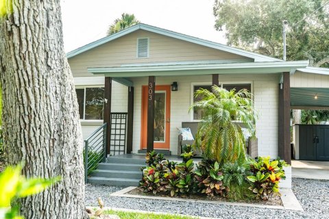 House in New Smyrna Beach, Florida 2 bedrooms, 87.89 sq.m. № 1866159 - photo 3