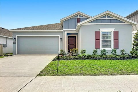 House in Haines City, Florida 4 bedrooms, 179.77 sq.m. № 2165924 - photo 3