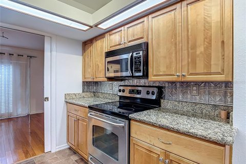 Adosado en venta en Tampa, Florida, 3 dormitorios, 167.13 m2 № 1835946 - foto 26
