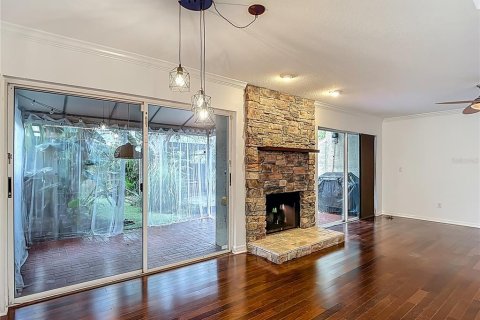 Adosado en venta en Tampa, Florida, 3 dormitorios, 167.13 m2 № 1835946 - foto 14