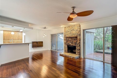 Adosado en venta en Tampa, Florida, 3 dormitorios, 167.13 m2 № 1835946 - foto 19