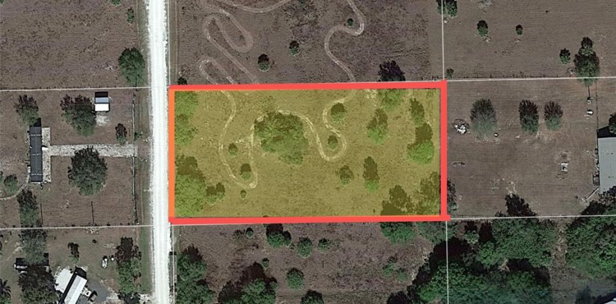 Land in Clewiston, Florida № 1894949