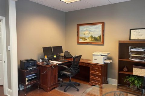 Commercial property in Gainesville, Florida 70.7 sq.m. № 1666287 - photo 6