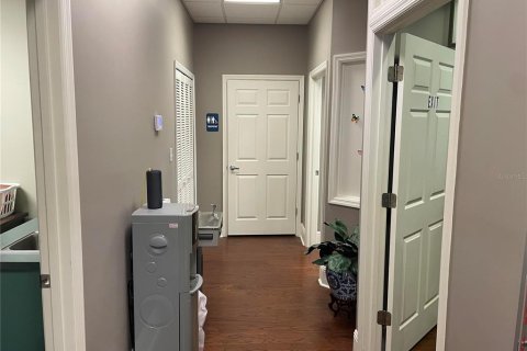 Commercial property in Gainesville, Florida 70.7 sq.m. № 1666287 - photo 9