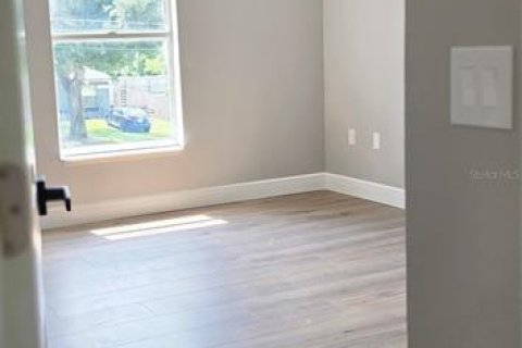 Villa ou maison à vendre à Deltona, Floride: 4 chambres, 205.78 m2 № 2225059 - photo 21