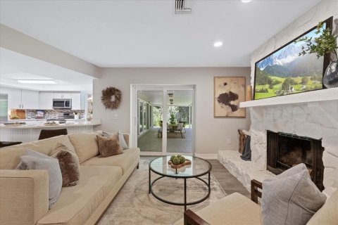 House in Tarpon Springs, Florida 4 bedrooms, 208.01 sq.m. № 2236159 - photo 21