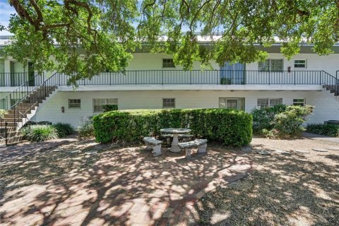 Condominio en alquiler en Winter Park, Florida, 2 dormitorios, 80.36 m2 № 2114299 - foto 15