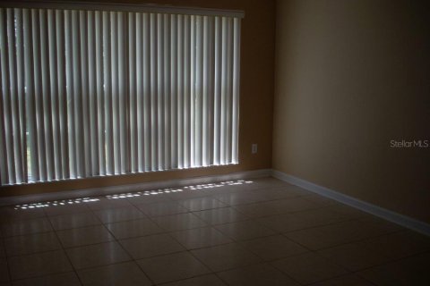 Villa ou maison à louer à Lake Mary, Floride: 3 chambres, 171.03 m2 № 2389234 - photo 7
