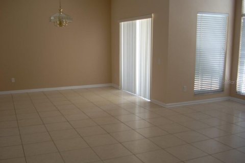 Villa ou maison à louer à Lake Mary, Floride: 3 chambres, 171.03 m2 № 2389234 - photo 6