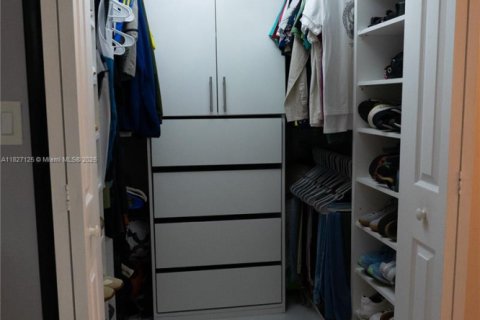 Copropriété à vendre à Miami, Floride: 2 chambres, 106.19 m2 № 1958581 - photo 3