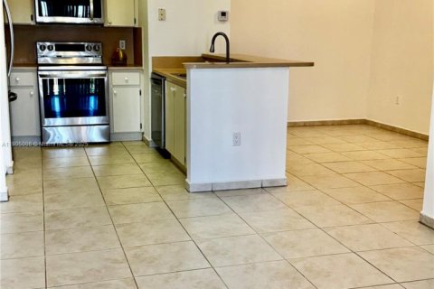 Copropriété à louer à Doral, Floride: 2 chambres, 84.54 m2 № 1963555 - photo 23