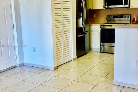 Copropriété à louer à Doral, Floride: 2 chambres, 84.54 m2 № 1963555 - photo 22