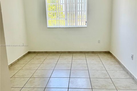 Copropriété à louer à Doral, Floride: 2 chambres, 84.54 m2 № 1963555 - photo 15