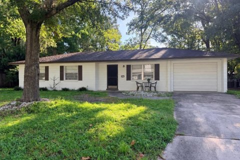 Villa ou maison à Gainesville, Floride 3 chambres, 111.67 m2 № 2368624