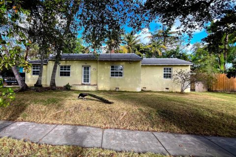 Casa en venta en Miami, Florida, 3 dormitorios, 129.6 m2 № 2044081 - foto 6