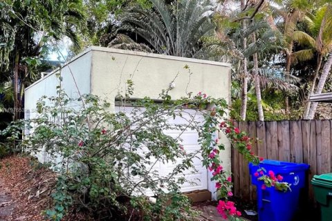 Casa en venta en Miami, Florida, 3 dormitorios, 129.6 m2 № 2044081 - foto 4