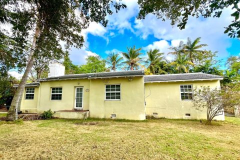 Casa en Miami, Florida 3 dormitorios, 129.6 m2 № 2044081