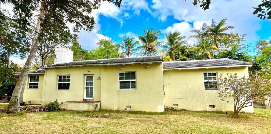 Casa en Miami, Florida 3 dormitorios, 129.6 m2 № 2044081